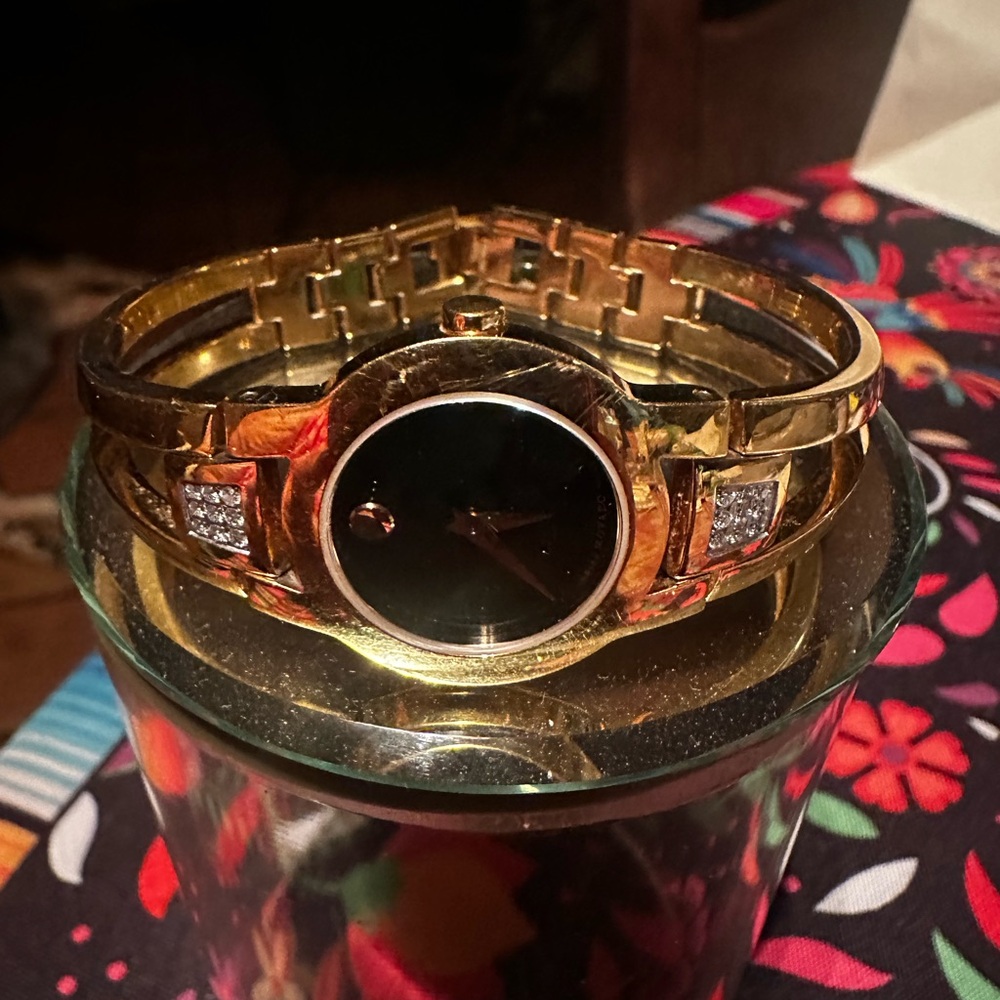 Movado Amorosa Women’s Gold Tone Watch - Picture 7 of 10